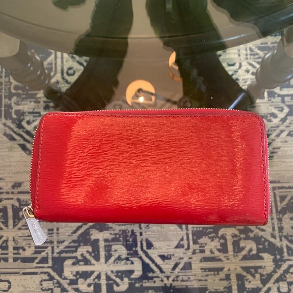 Micheal Kors red patent wallet - Picture 2 of 4